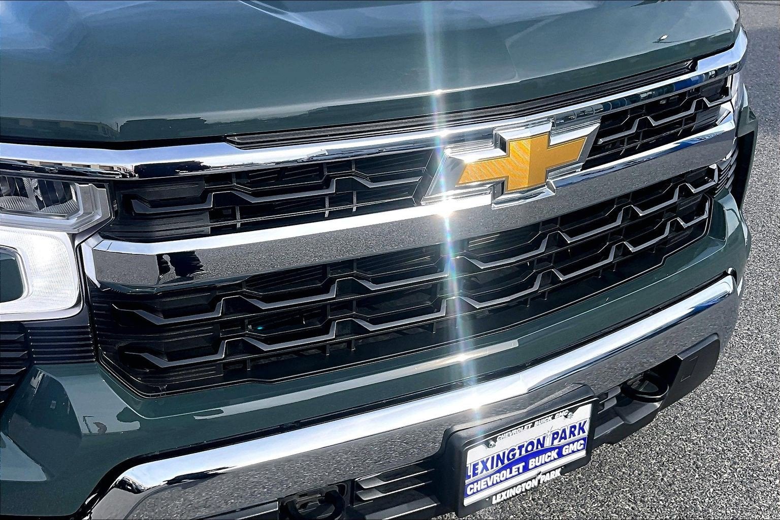 2025 Chevrolet Silverado 1500 LT