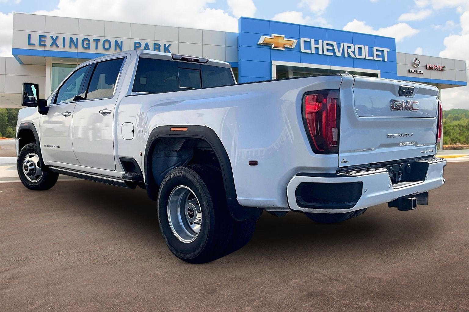 2023 GMC Sierra 3500 HD Denali