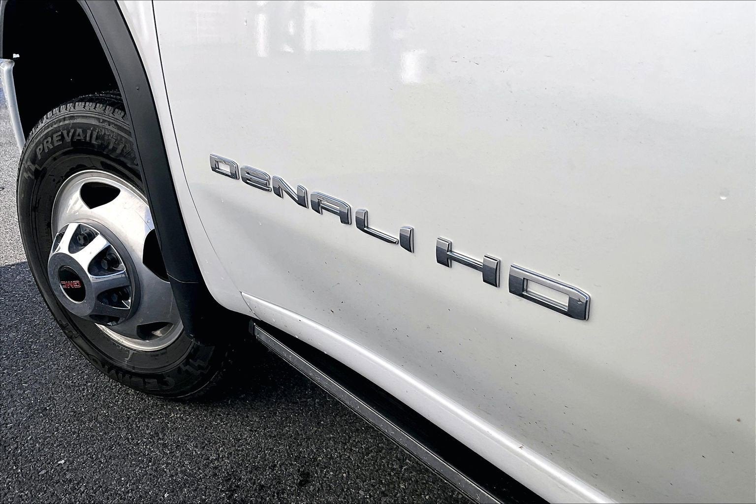 2023 GMC Sierra 3500 HD Denali